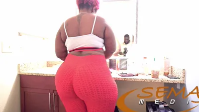 Big Booty Ms Marshae Red Leggings and friends take turns worshiping and fingering their ebony asses