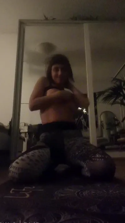 Leyla Lowe's kinky solo play: Aka Leylalowe 02 03 2024 Onlyfans Video Another Teaser Single Hd Vertical