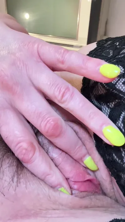 Watch Sophie James in exclusive homemade video: Thesophiejames - Onlyfans Exclusive Hd Video