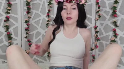 Ashley Bardot worships her own feet and toes in multiple videos