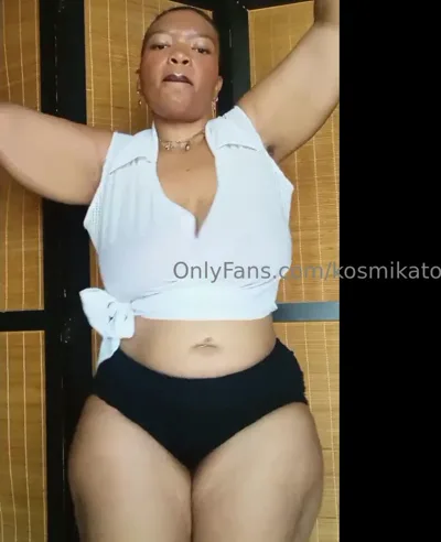 Kosmik Atom 02 - Exclusive Hd Video: The More U Swipe 2 - Real Girl Gets Her Natural Beauty!