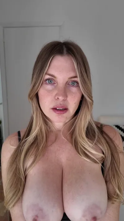Maria Eva Peach's Onlyfans Exclusive Video: Get Dommed by Her & Get Kinky with Eye Contact Challenges!