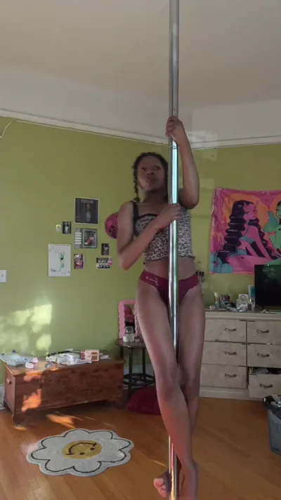 Kekedascorpio's hot homemade video: Onlyfans exclusive footage of her getting kinky with a stranger