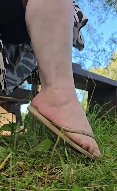 Nothingbutcalves dominates Aka Nothingbutcalves in a real femdom fetish video with HD video