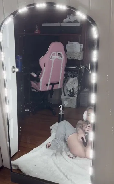 Emma Gray gets kinky with her boyfriend in exclusive homemade video onlyfans can view