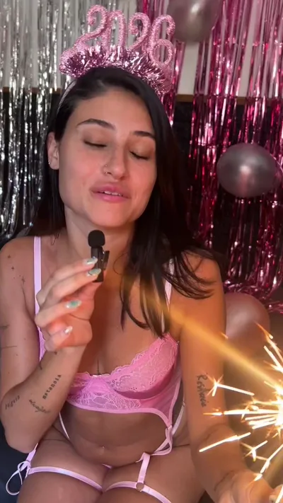 Betania Aka Be Ok Gets Her Exclusive Hd Video Onlyfans Can Witness