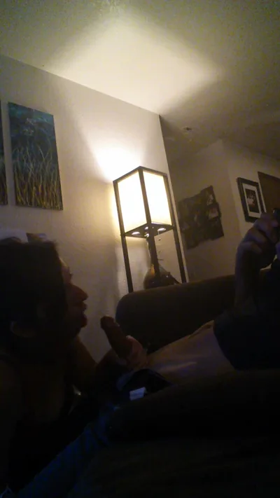 MandyBabyxxx gets her mouth and throat stretched in a wild game of deepthroating and cumming