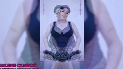 Maxxxine Teases in Sfw Video: Dirty Talking Stepmommy Plays with Herself