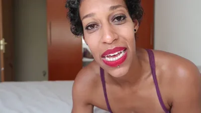 GoldenLace dominates in JOI with her own Queefing Skills