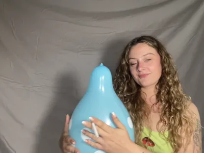 Bee Looner dominates in exclusive solo play with onlyfans video part 2