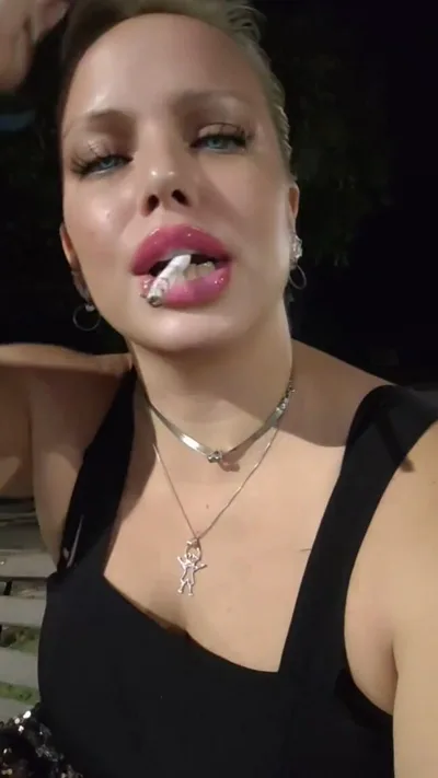 Maxxxine goes wild with outdoor smoking fetish and enjoys a smoke break with you