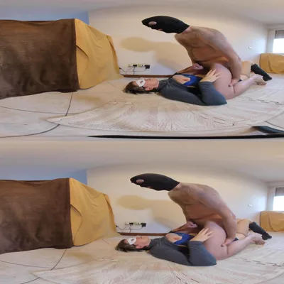 Mature VR slut gets her mouth filled with cum