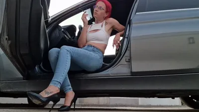 Crystalcorner90 dominates and humiliates driver girl in HD clip