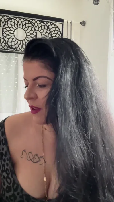 Onlyfans Video: Aka Prettyprincess220 dominates in real femdom video with Burping in your face