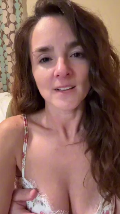 Your wife's eyecontact is the perfect tool for getting him off in POV