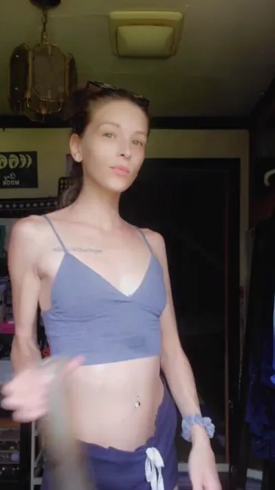 Meg Marie's exclusive domination video: Leaked solo video of Megmarie's real fetish and real feet fetish