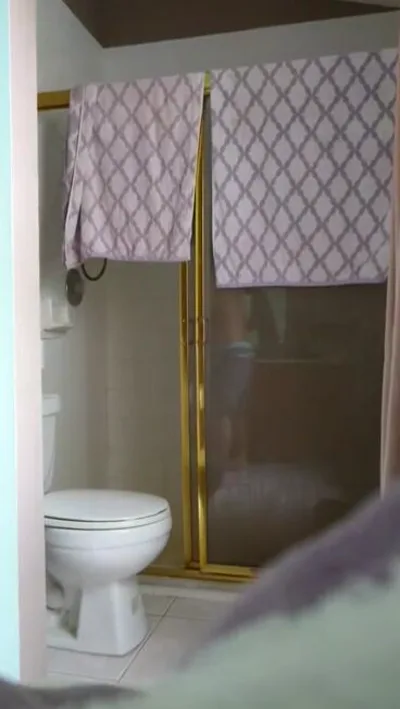 HiddenZone Pv36105 caught on camera in the shower - upskirt, hidden camera, beachcabin, voyeur, spycam, up