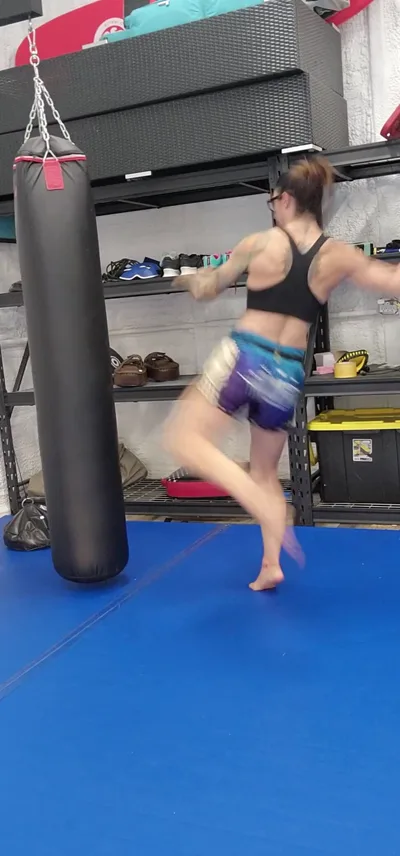 Exclusive Onlyfans domination video: Aka Ipledgefilms 11 04 2025 - Muay Thai training with real feet in latex