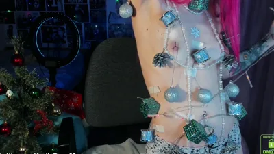 AmilyRose69's Christmas elf outfit is perfect for a kinky Christmas Eve