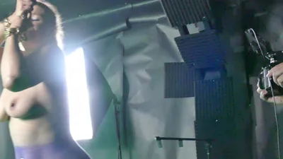 Kaylee69's Raw amp Real Clip BTS: All Chained Up in Green Screen