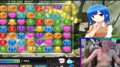 Nerdy gibbering with small tits and a hot game of naked hunnip!