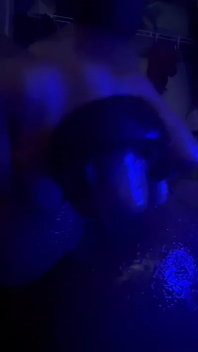 Mommygigi Aka Phatyy0Ni's first time fucking her Lil ass for the first time - it's intense!