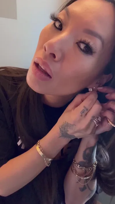 Asa Akira's first homemade video: Onlyfans Exclusive Exclusive Hd Video