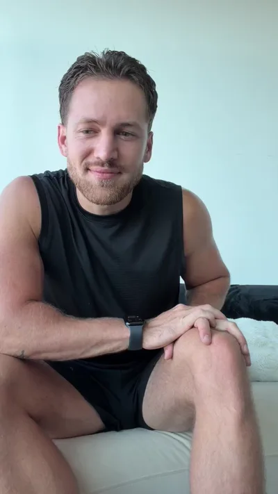King Tyler dominates in hot solo action with real fans only on Onlyfans