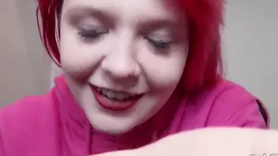 Nerdgibbler seduces gentle Giantess into a steamy lipfetish session