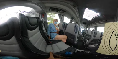 Mature cunt cross-legged in VR: Virtual reality orgasm for the seasoned gamer
