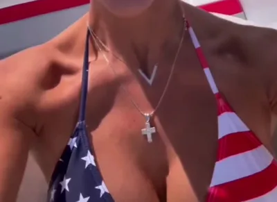 Marie Sz Queen gets real and hot in Onlyfans Video - Real Amateur Gets On The Water In The Sun, Private Hd Video