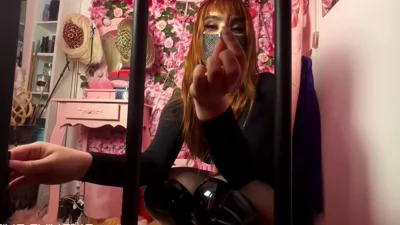 SaintShinaina gets dominated in onlyfans video with her kinky fetish and real feet