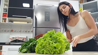 Loreena Fox's Stepson has a wild time roleplaying as her influencer