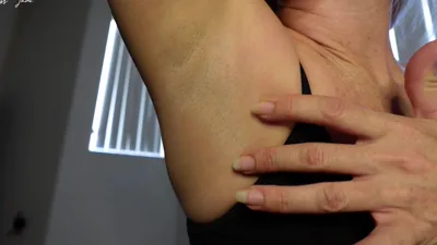 Goddess Miss Jade cleans up the messes with her armpit fetish and goddess worship skills