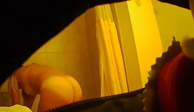 Hidden Zone spycam footage: Upskirts, beachcabin, and shower antics
