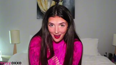 Amyyyoxxo's dirty talk will make you cum hard with her British accent