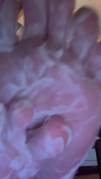 Aka Sexiisnowbunnny's hot homemade sex tape is the hottest trending topic on Onlyfans