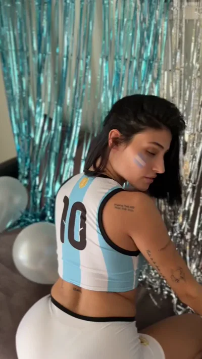 Betania Aka Be Ok Gets Hot & Horny in Onlyfans Exclusive Chat - Private Hd Video