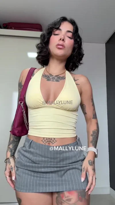 Watch Mally Lune's hot homemade video for onlyfans.com - the onlyfan who can make your day!