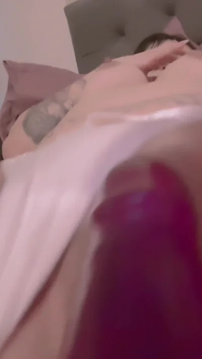 Watch the exclusive onlyfans video of a hot and natural amateur girl, hyoog, getting her pussy licked and fucked hard in multiple positions