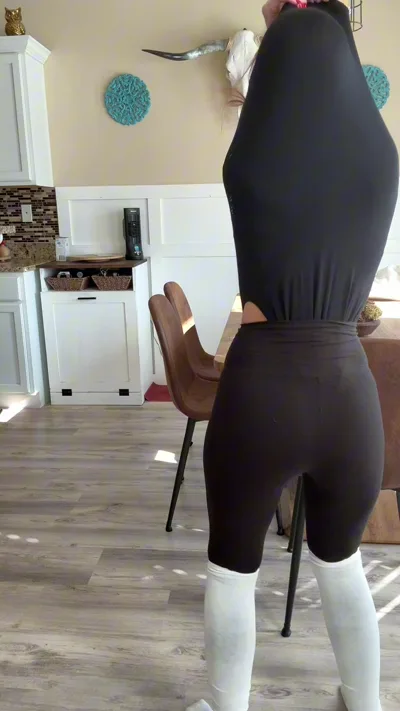 Thickthighs influencer, pawg & kinkster, therealemily34, uncontrollable wedgie