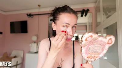 Mayaeyes gets ready for a wild evening of dancing and funny videos with her makeup application