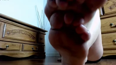 Watch Goddess Miss Jade Foot and Goddess Miss Jade worship your feet in JOI POV