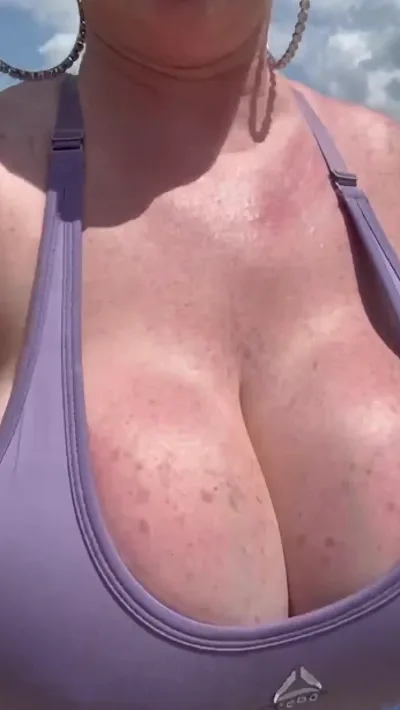 Katrina Thicc's Onlyfans Video Do You Think My Neighbors Will Think Anything Naughty: Hot Real Girl's Hd Video