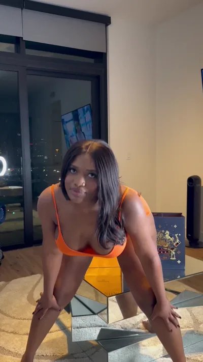 Barbie Is Juicy's hot New Year's Resolution: Satisfy Your Hd Craving with Onlyfans' Happy New Year Video