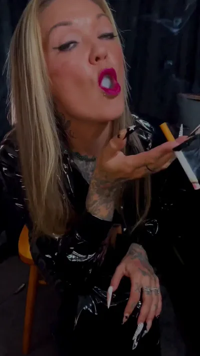 Watch me get tied up & made to watch as Smoking Vixen's onlyfans video gets made and tied up for a kinky solo session
