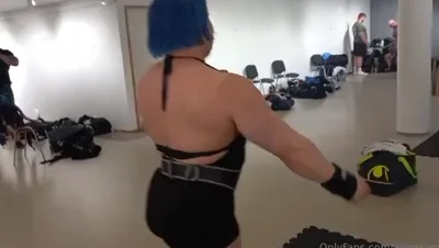 Anna K Powerlifter's Onlyfans Video: The Best of Her Feet in Latex & Real Life