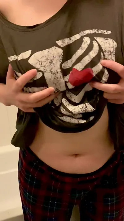 Luna London dominates in real pajamas with a titty drop and kinky moves