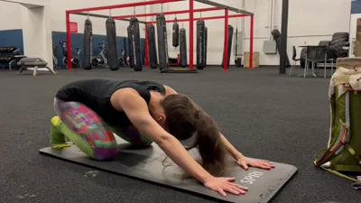 Ciren Verde gets a workout in her sfw workout clothes with TheUnlimitedGroup