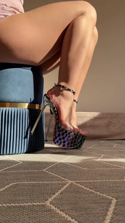 Milana3's Onlyfans Video Agree: These Sexy High Heels are Gorgeous & Hot!